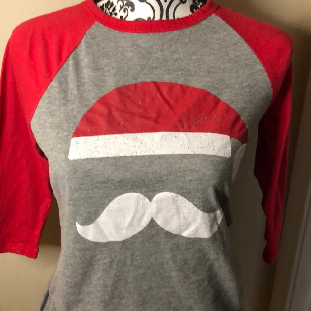 Cute Christmas shirt!!
